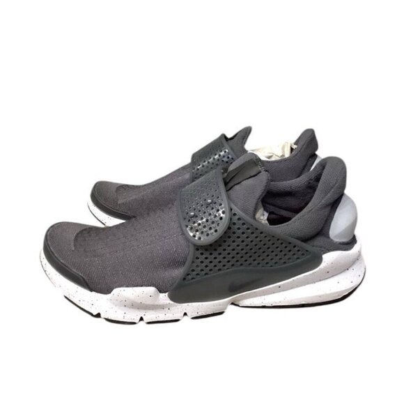 Nike Other - Nike Wolf Gray Sock Dart Slip On Athletic Breathable Low Top Comfort Shoes Sz 10